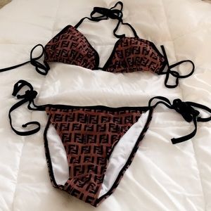 Fendi bikini XL never worn